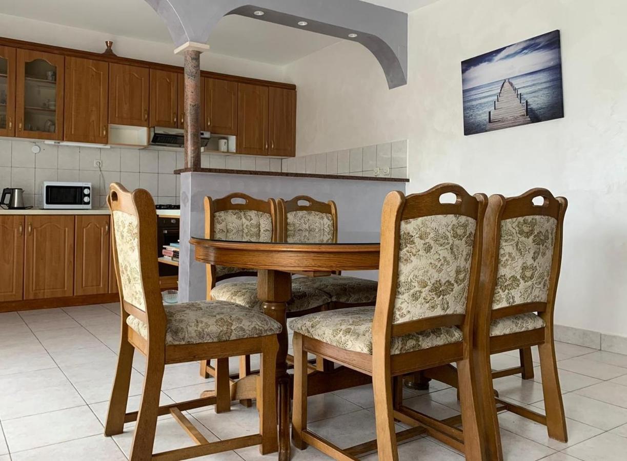 Apartman Visic 1692 Kaštela エクステリア 写真