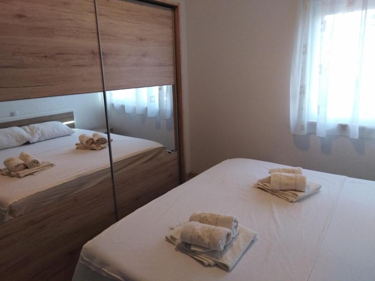 Apartman Visic 1692 Kaštela エクステリア 写真